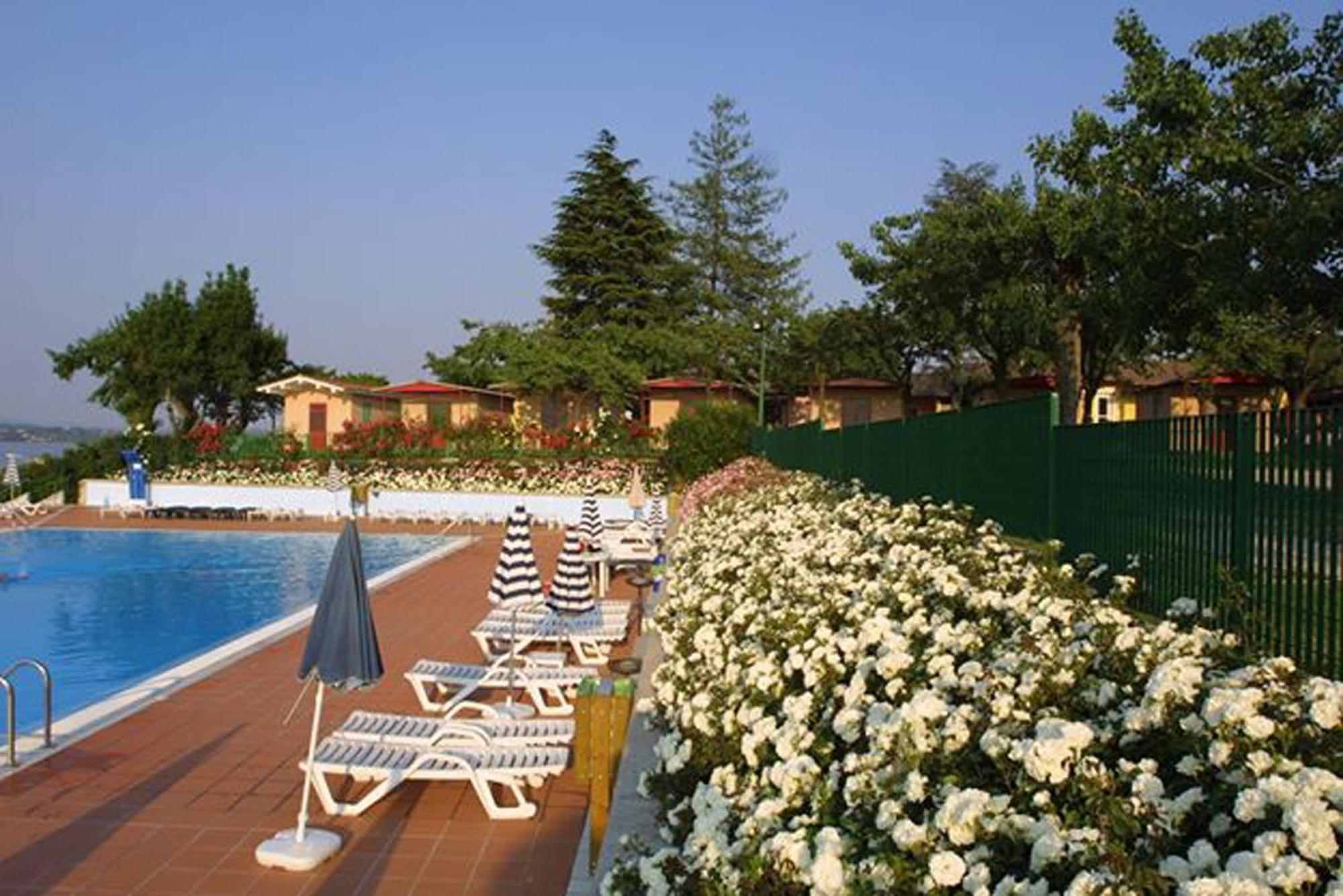 Camping Wien Peschiera del Garda Exterior foto
