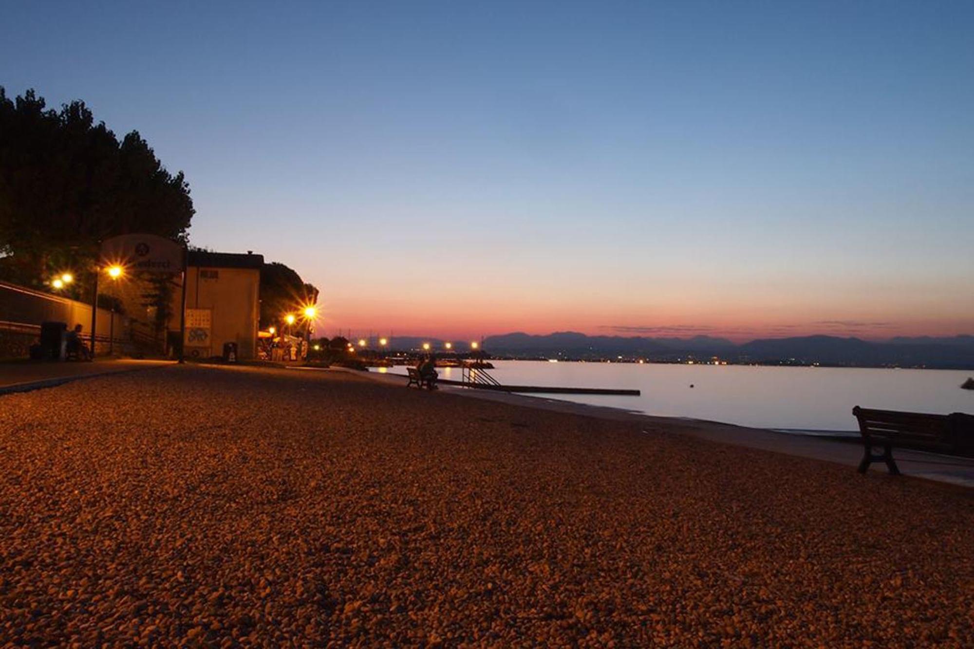 Camping Wien Peschiera del Garda Exterior foto